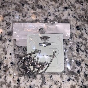 IC COLLECTION Silver Earrings